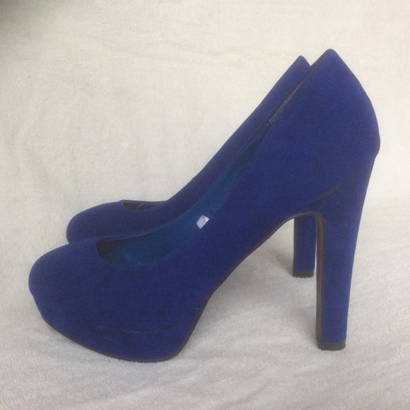 Blue Suede Platform Pumps - Picture 4 of 5